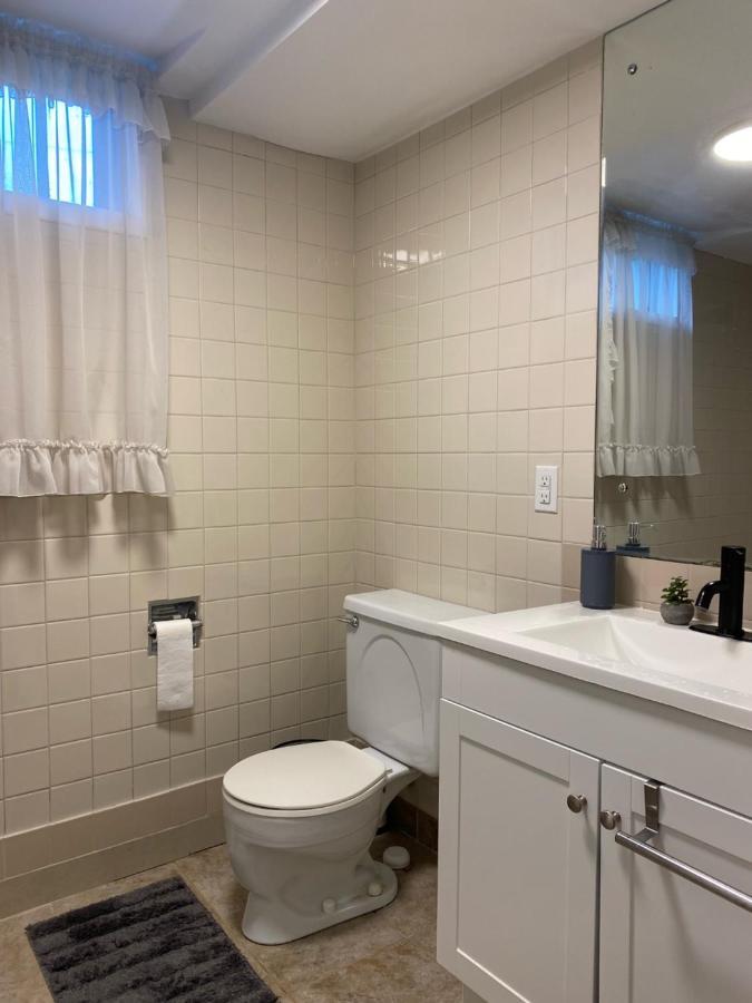 Private Room Lakeview House- Westmount Moncton Extérieur photo