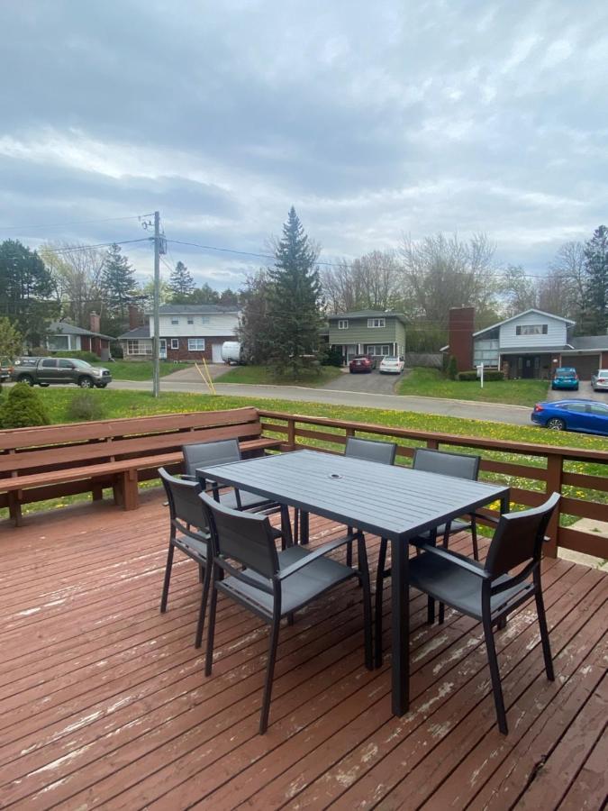 Private Room Lakeview House- Westmount Moncton Extérieur photo