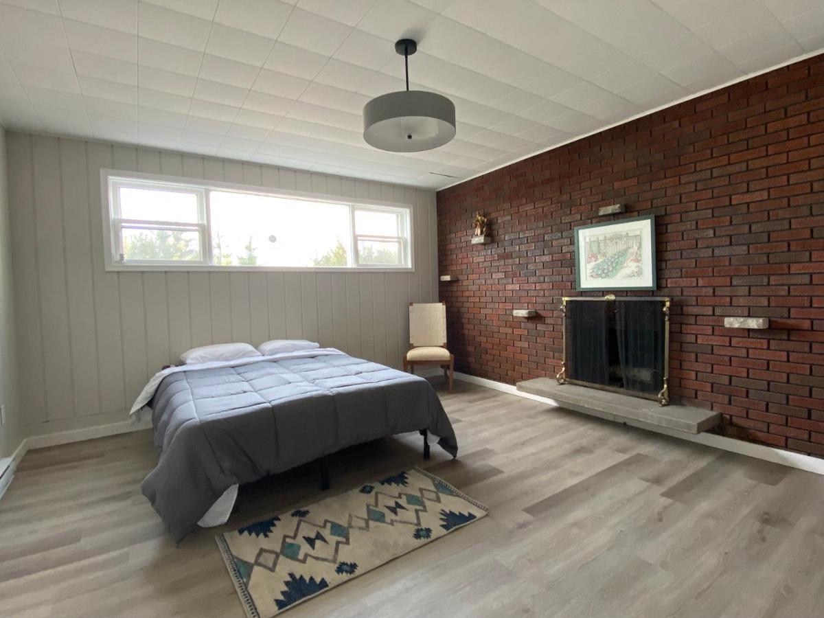 Private Room Lakeview House- Westmount Moncton Extérieur photo