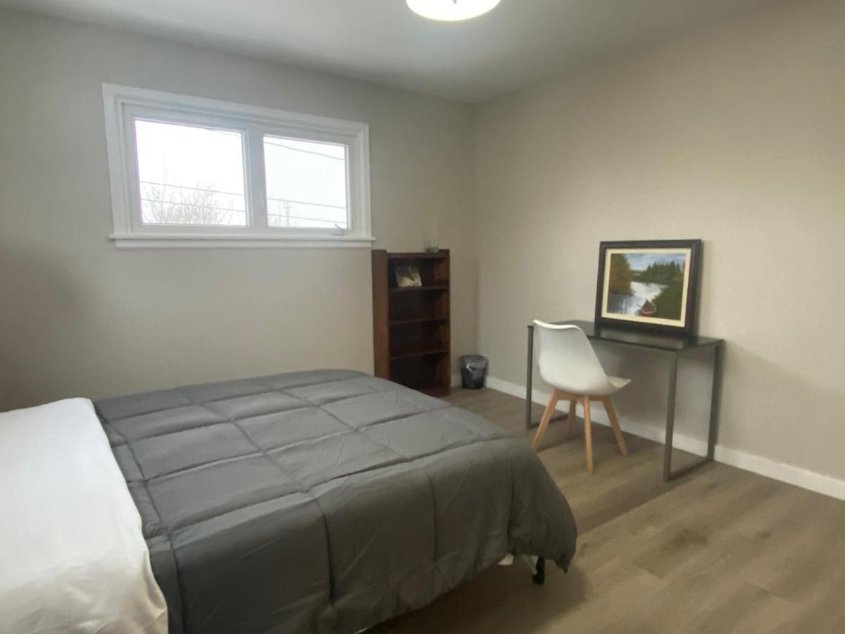 Private Room Lakeview House- Westmount Moncton Extérieur photo